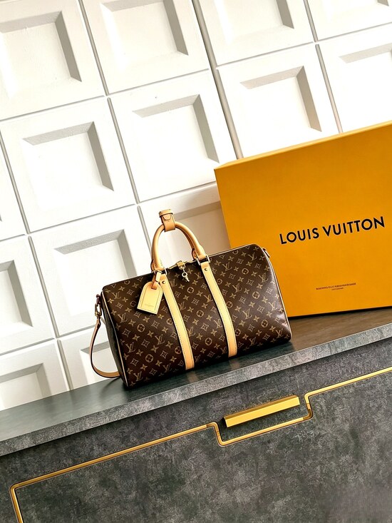 Louis Vuitton. Handbags - Louis Vuitton Keepall Bandouliere 55